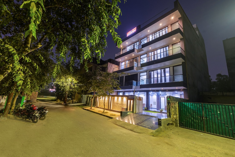 Hotel Aura Grand SECTOR - 63A Noida