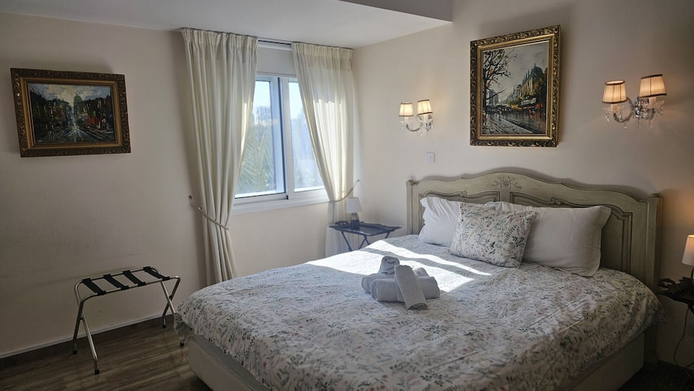 116 NIC 303 - Stay Vintage Central Suites
