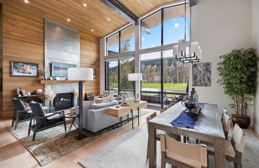 The Cabins At Snake River Sporting Club