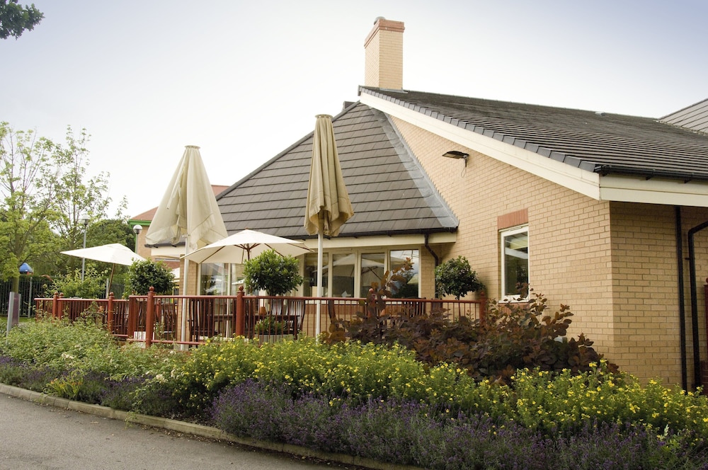 Premier Inn Harrogate South