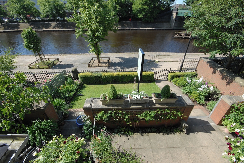 Abbey Guest House