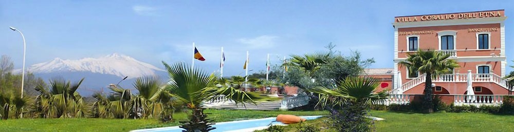 Hotel Villa Corallo dell'Etna - Image 1