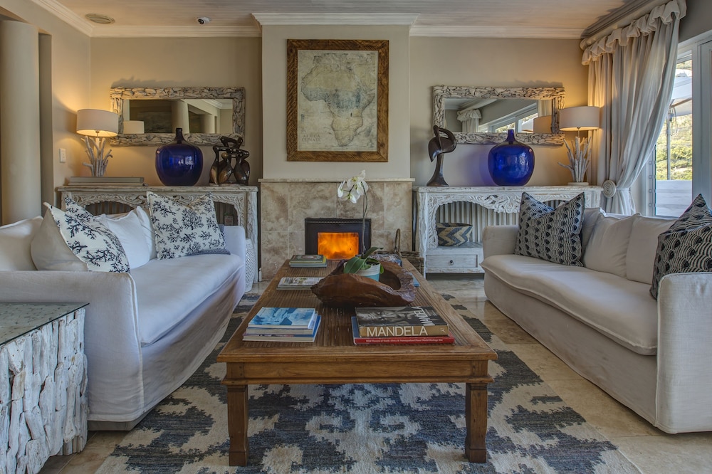 Amanzi Island Boutique Hotel
