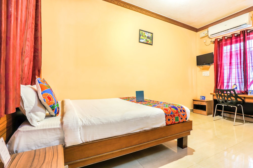 FabHotel City Comforts Inn