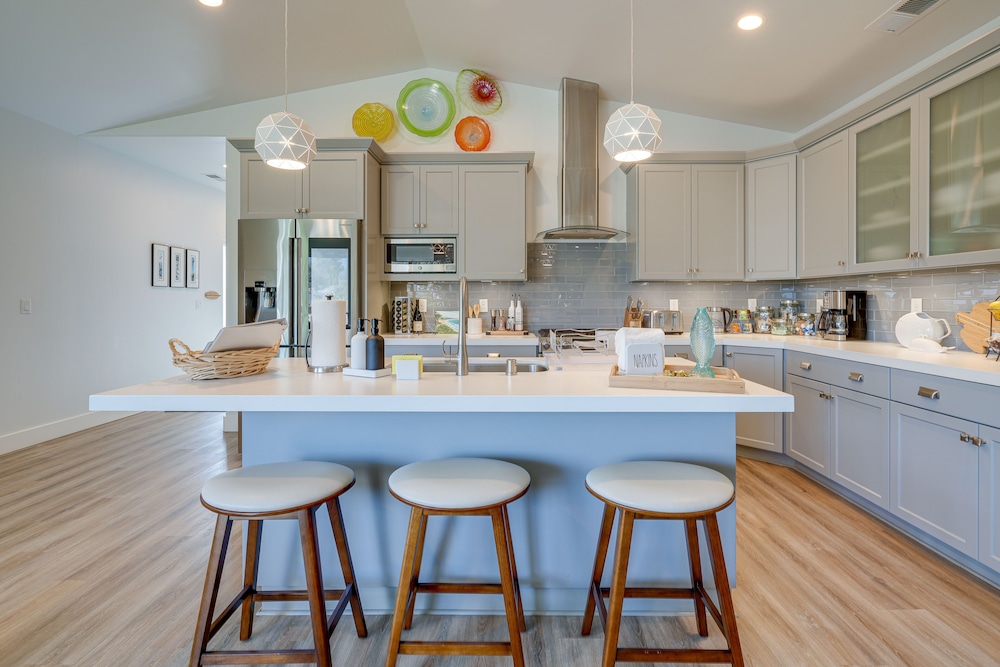 Half Moon Bay Vacations - Half Moon Bay Vacation Rental: 1 Mile to Beach! - Property Image 21