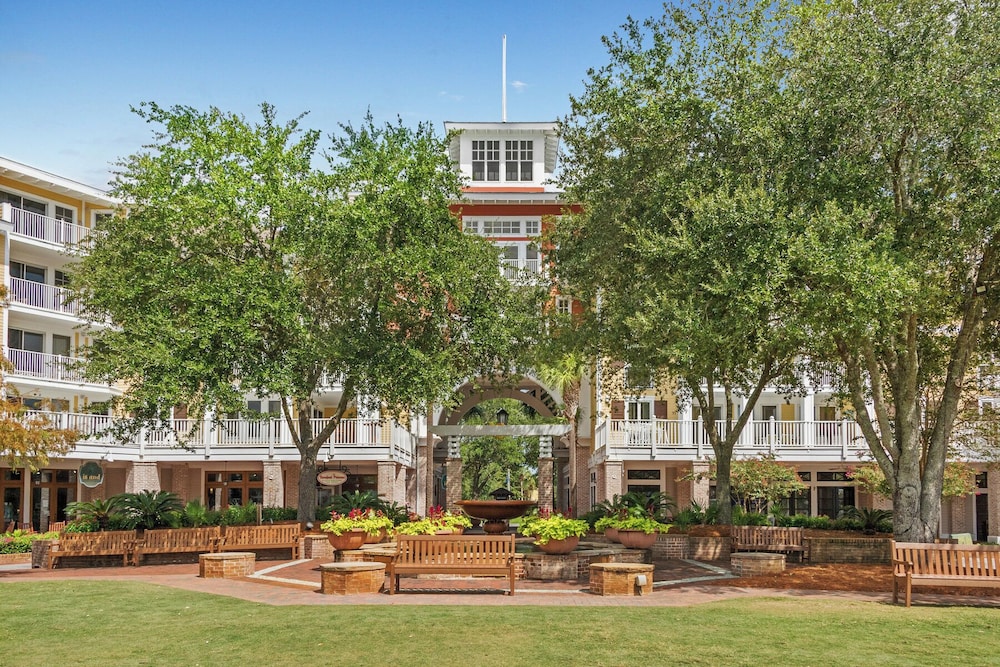 Augusta Village Sandestin by Gibson BR