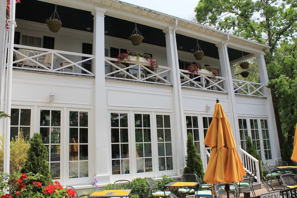 The Charles Hotel