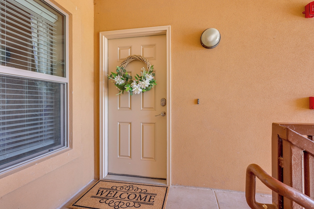 'rio Vista' Condo: Direct Guadalupe River Access!