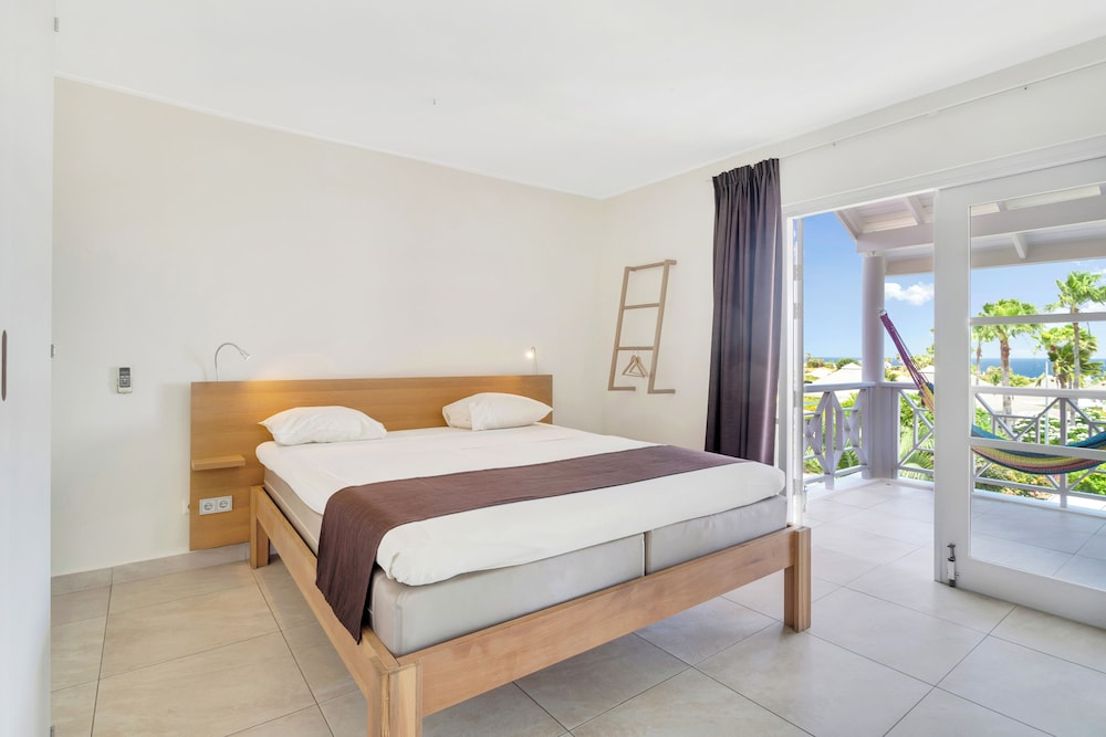 Chogogo Dive & Beach Resort Curacao