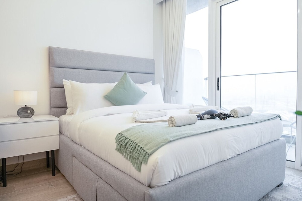 Perfect Studio That Sleeps 2 in JVC