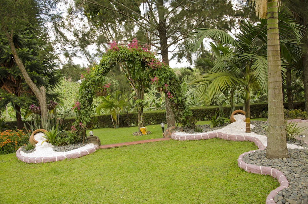 Sheevy's Bed N Breakfast