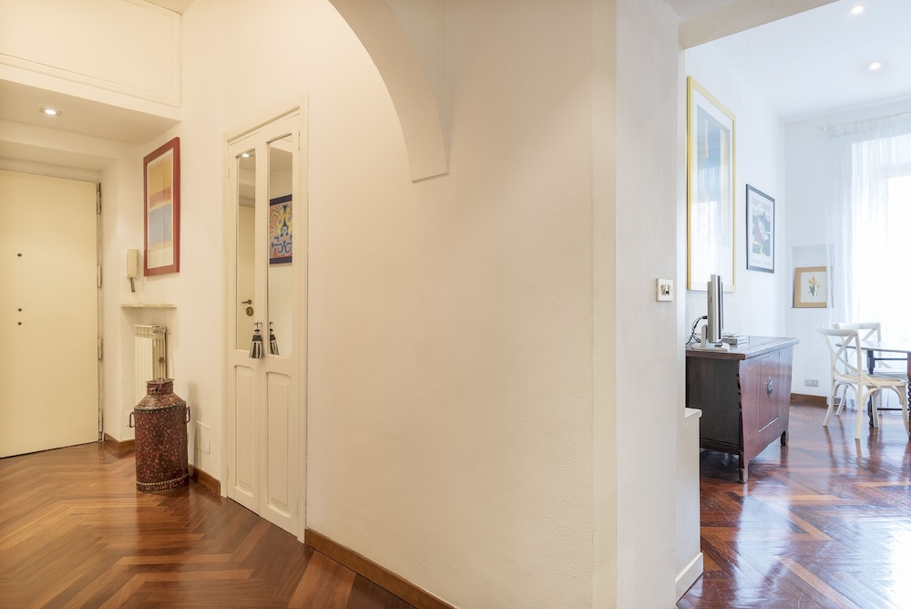Trastevere Elegant Apartment