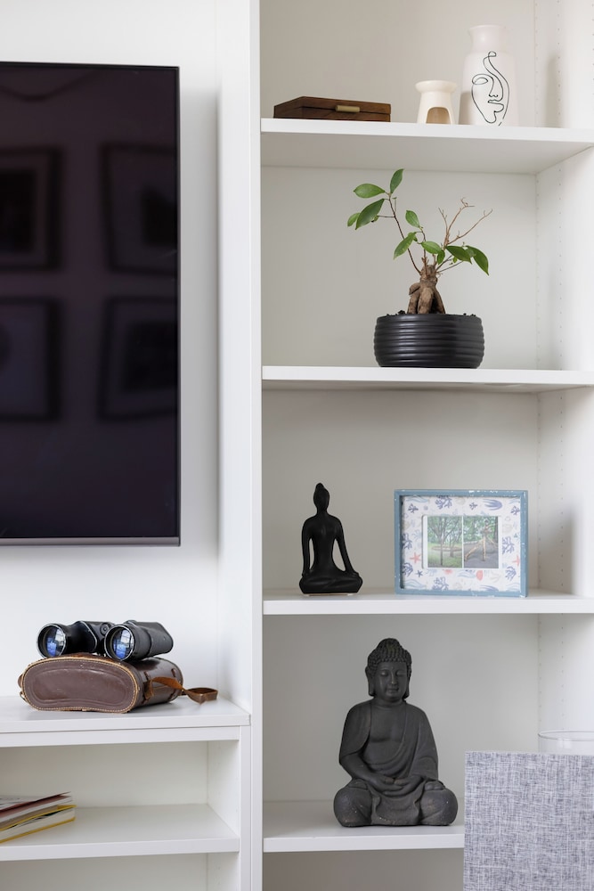 Karlińskiego Apartment Warsaw by Renters