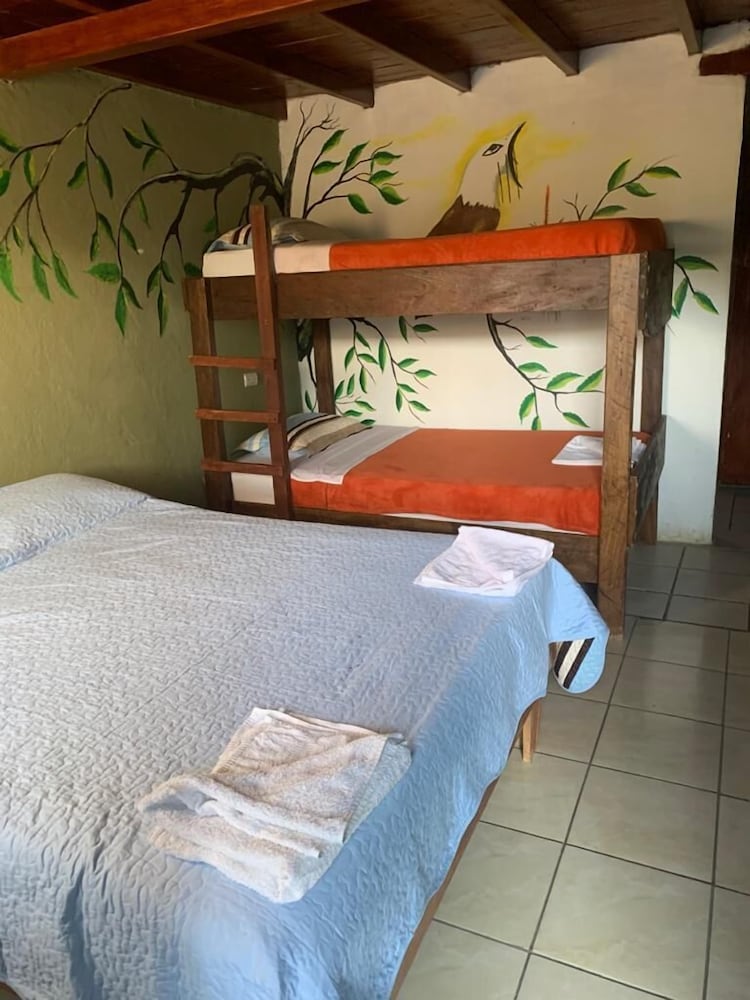 Hostel La Suerte