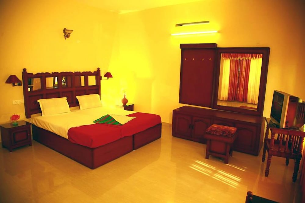 Jungle Palace Homestay