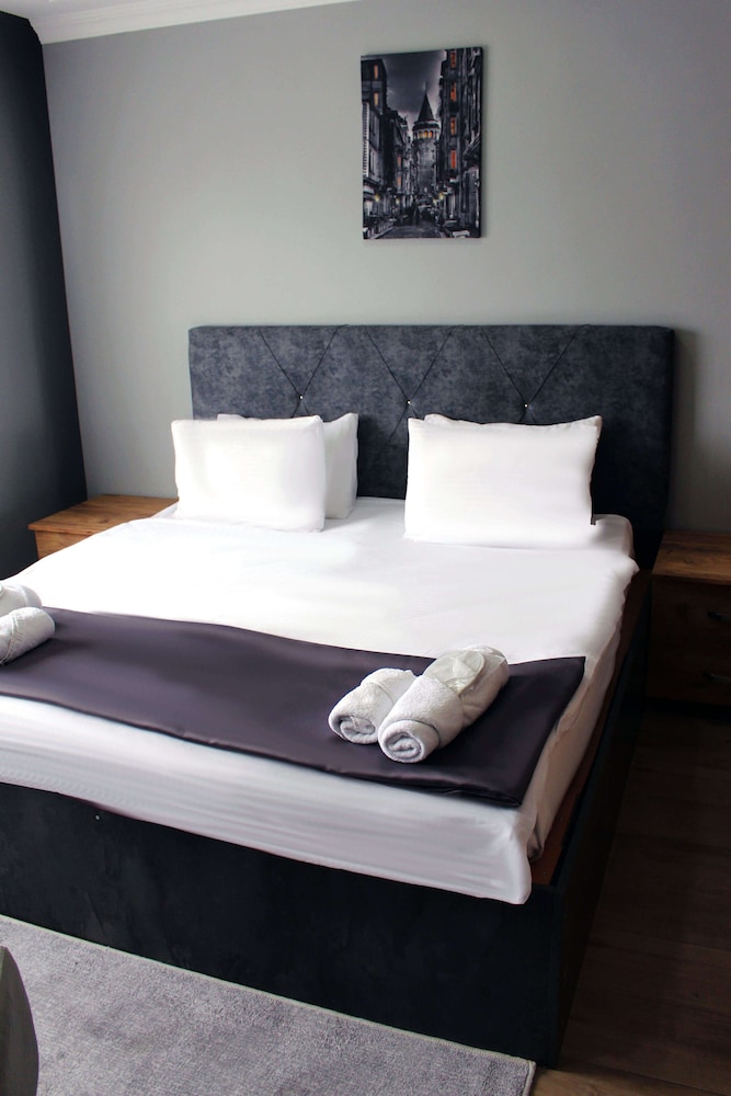 Big Life Otel - Image 106