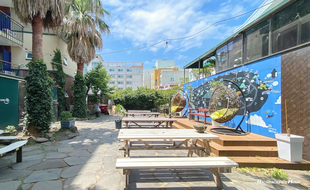 Backpacker's Home 39