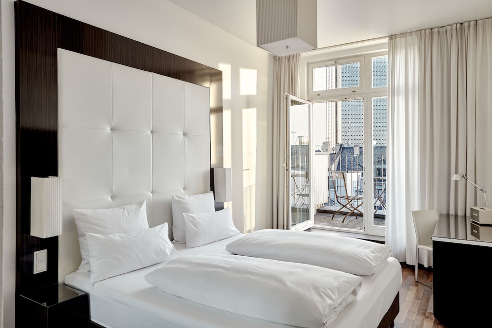Frankfurt Vacations - The Pure, a Member of Design Hotels - Property Image 52