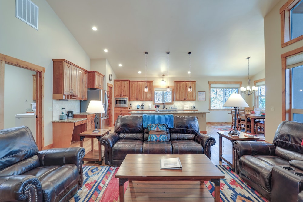 Beautiful Pagosa Springs Home w/ Deck & Grill view 4
