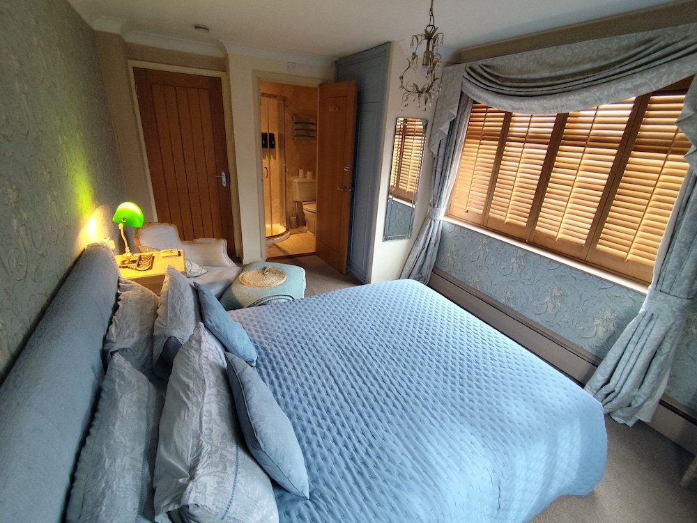 Richmond Lane Guest House view 5