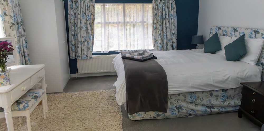 Tranquil Forest Retreat in Brockenhurst