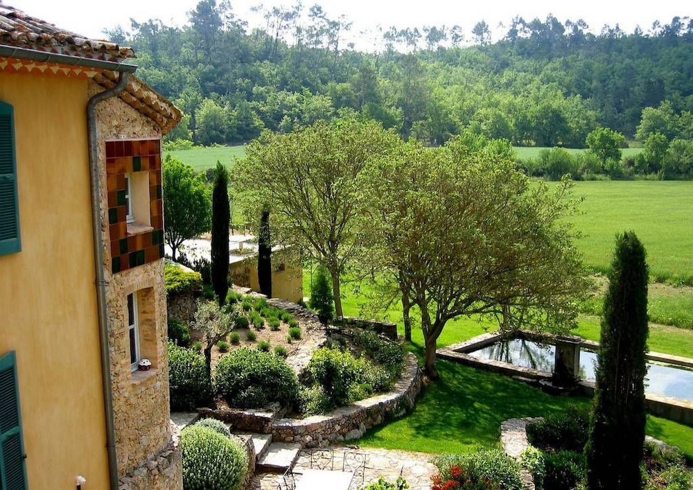 Une Campagne en Provence
