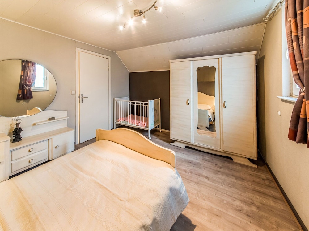 Modern Holiday Home in Lavacherie view 3