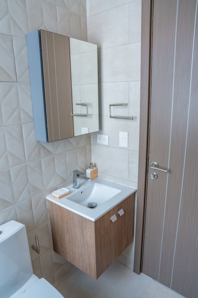 Ziba B06 NOK Classy 3BR Villa by Vistacana Rentals