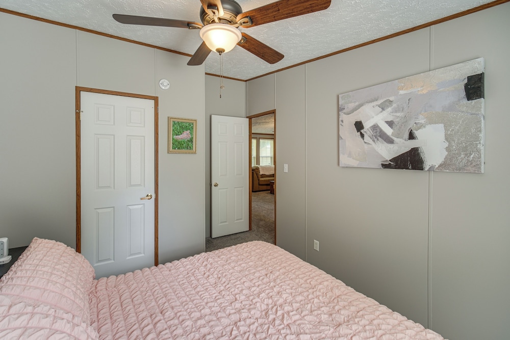 1 Mi to Geneva SP: Family Home w/ Game Room & Yard