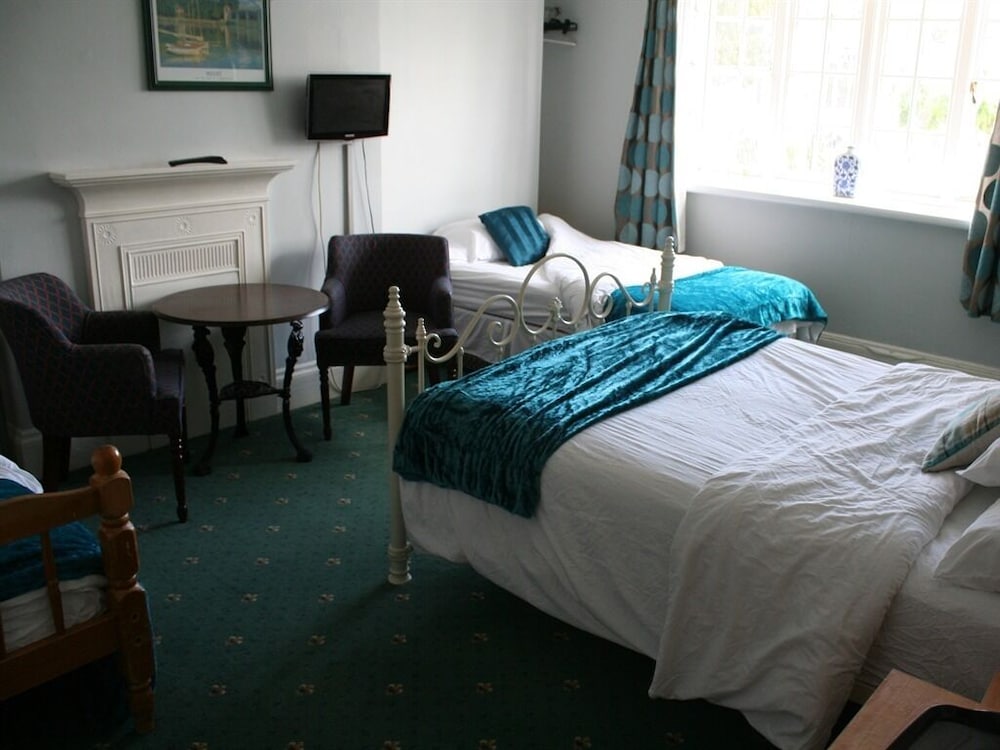 Marlborough Vacations - The Bear Marlborough - Property Image 42