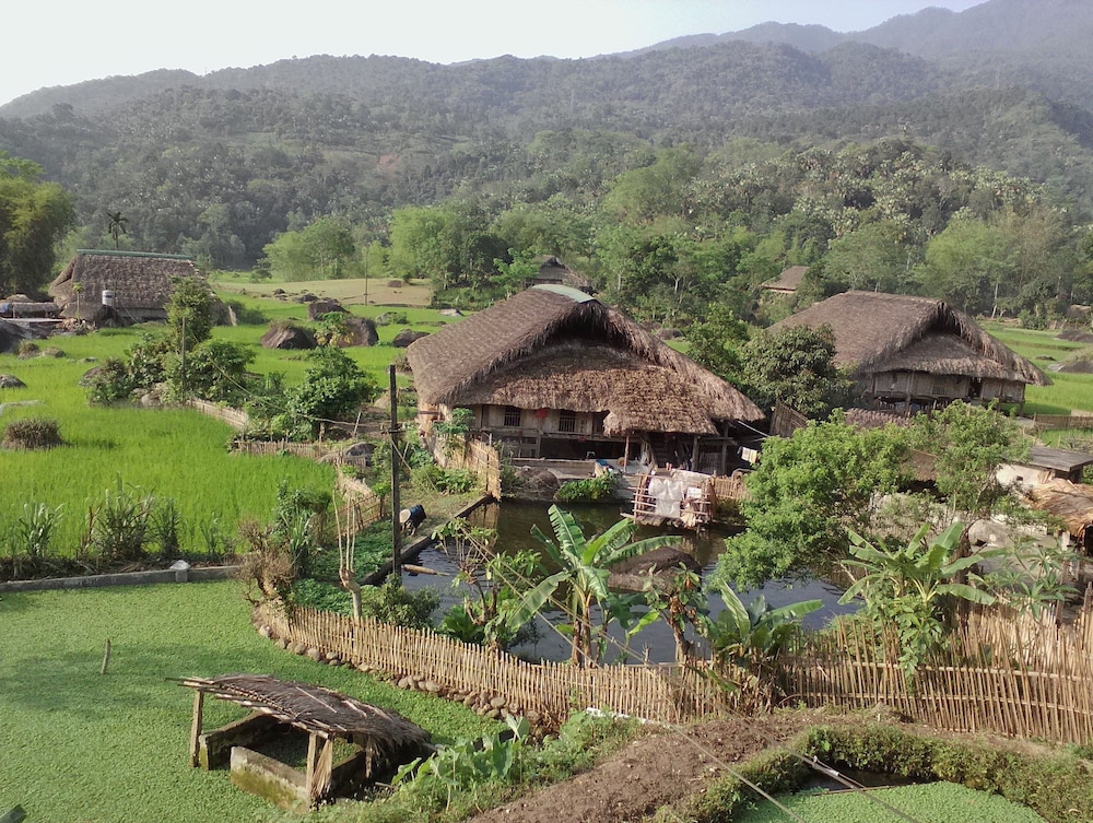 Dong Que Homestay-Tours-Motorbike, Car rental, Hiking