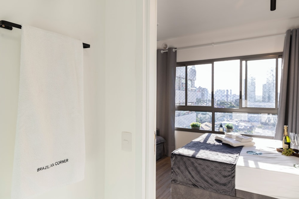 Modern, fully equipped, and well-lit with AC and gym