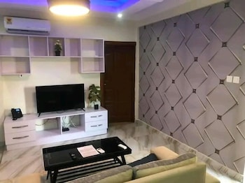 SmileVew Apartments view 3