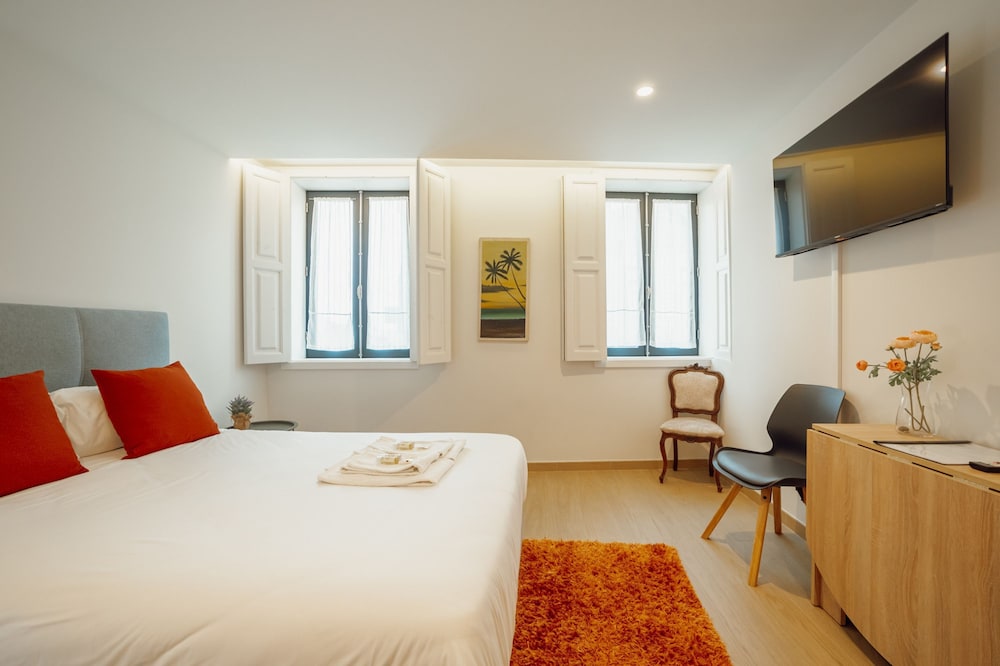 Carmo Residence Porto - SRA DO Carmo by Vacationy