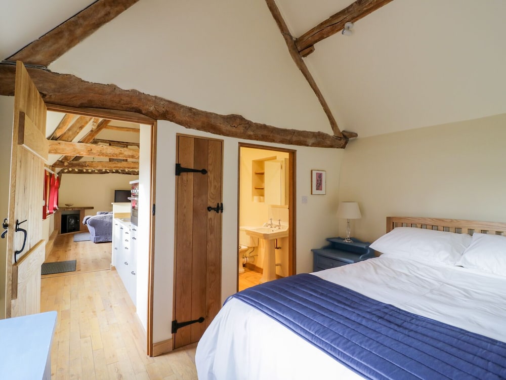 Ryepiece Cottage view 3