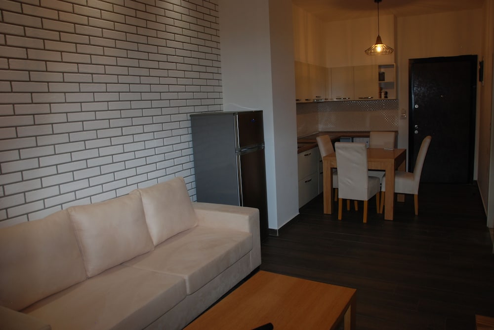 Sunrise Luxury Apartments