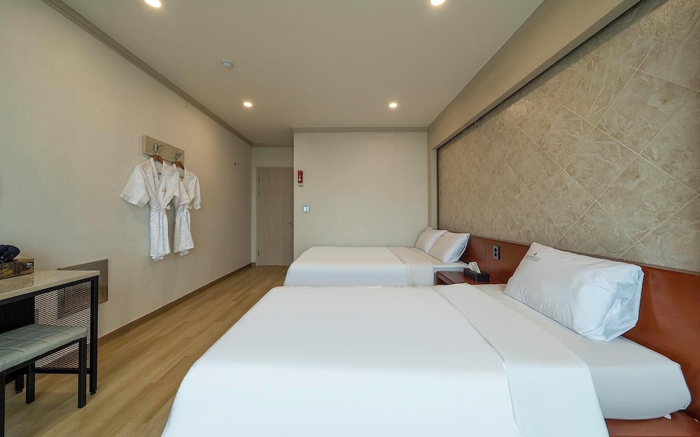 Daecheon Ocean of Fantasy Resort view 2