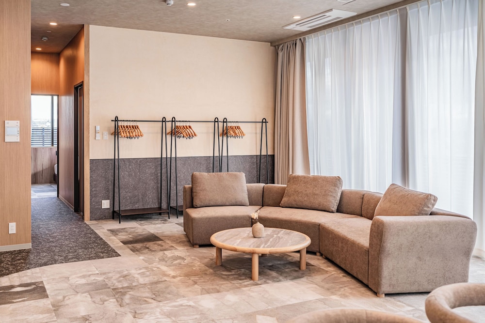 Apartment Hotel 11 Shinimamiya 3