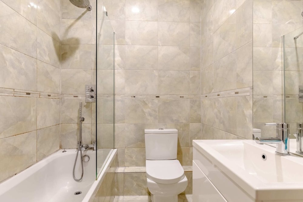 Stylishly Snug 1BD Flat, Camden Town!