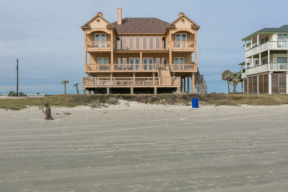 Paradise At Last by Ryson Vacation Rentals