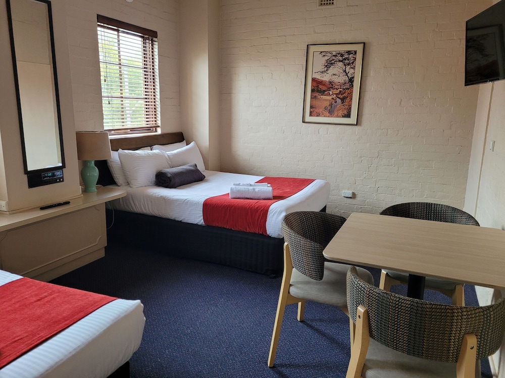 Seaton Arms Motor Inn