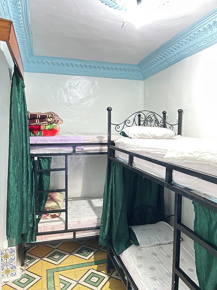 aline hostel