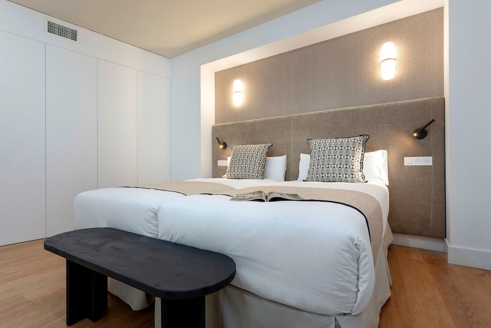 Lovely Apartment in Sevilla Tom s de Ibarra IV