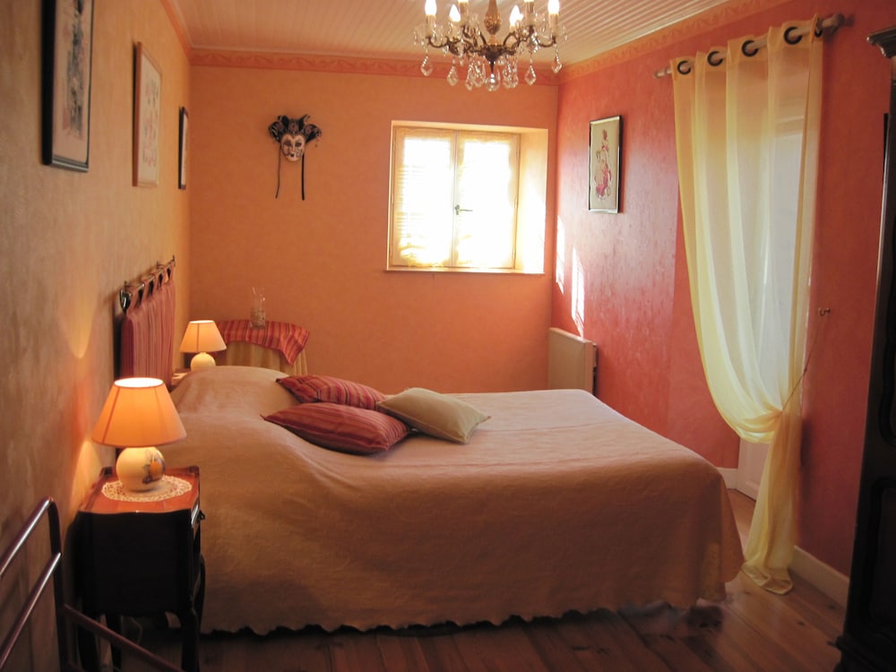 Chambres d'hotes de Plagnolles view 2