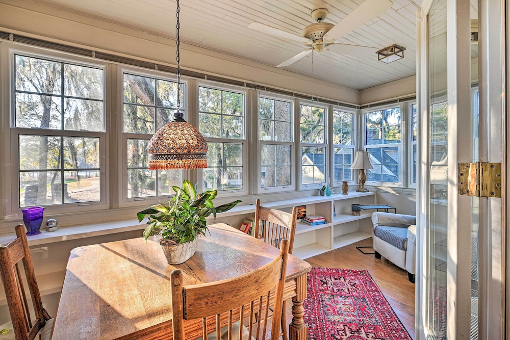 Riverside Cottage: Close to Ocean and Myrtle Beach view 2