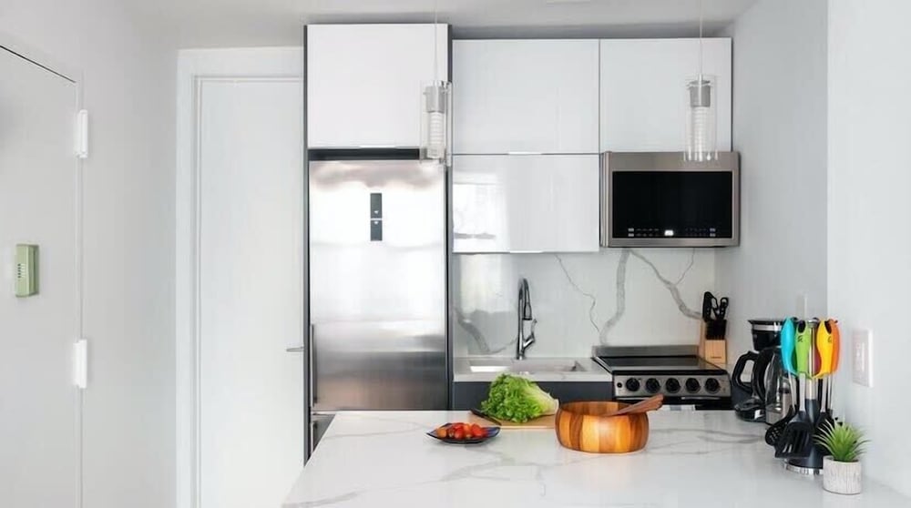 1597 New York Apt