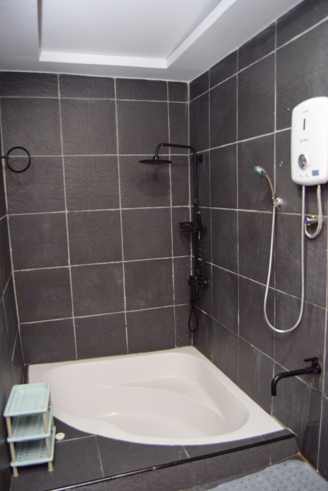 Photo 24