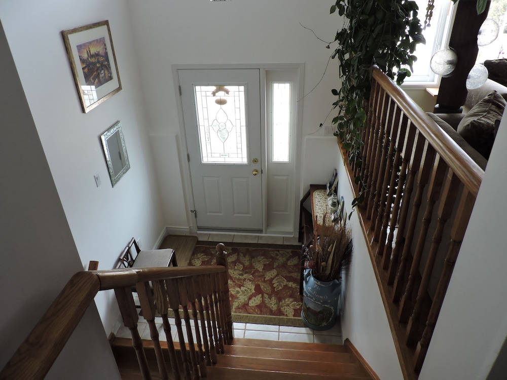 Tucked Inn the Harbour Bed & Breakfast