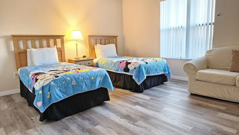 HG423SP 4 Bedroom villa in High grove 4 Home