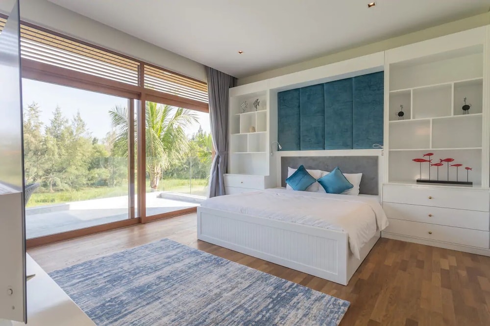 Ocean Villas Beach Resort